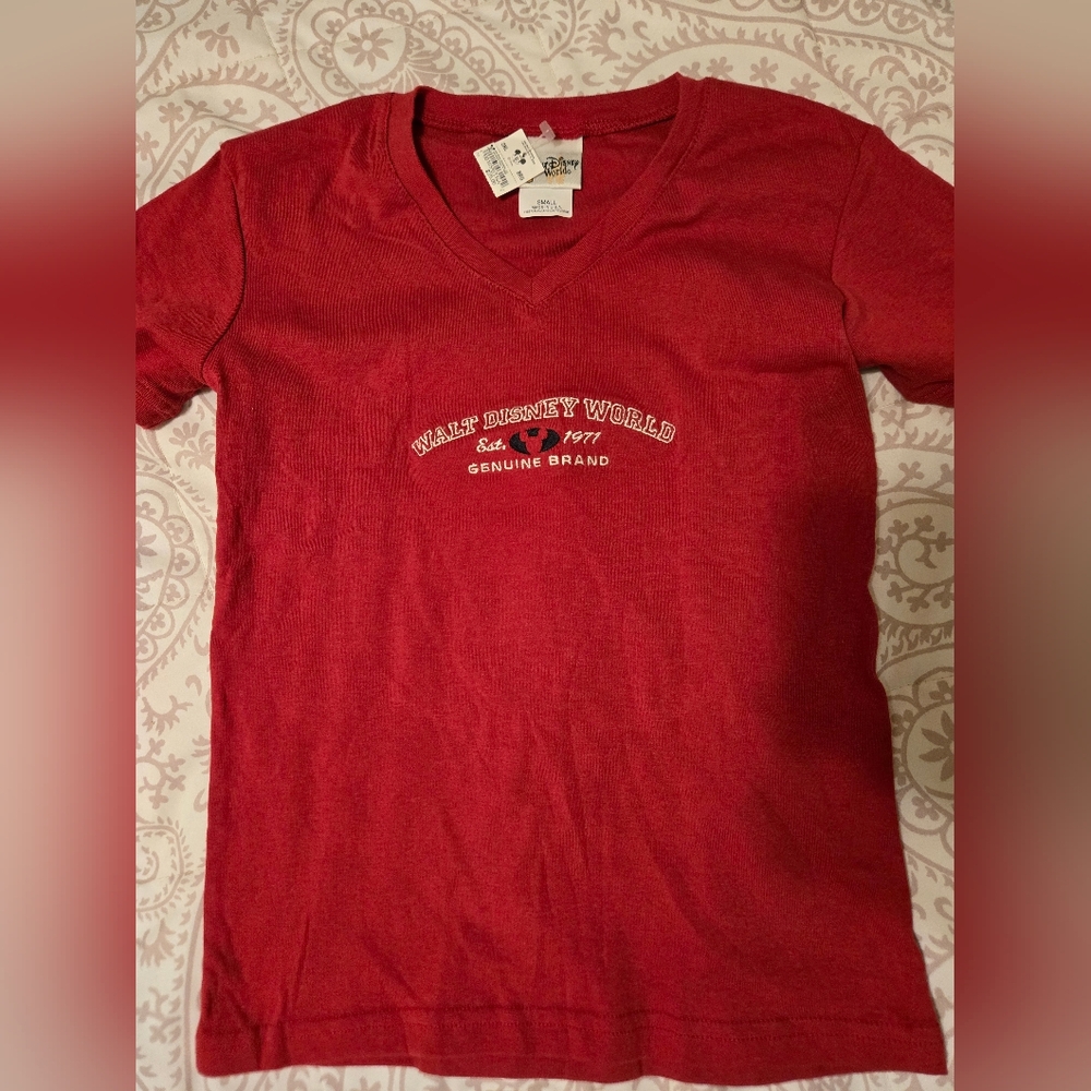 Vintage, Disney Red Womens Short Sleeve V Neck Tee, Small